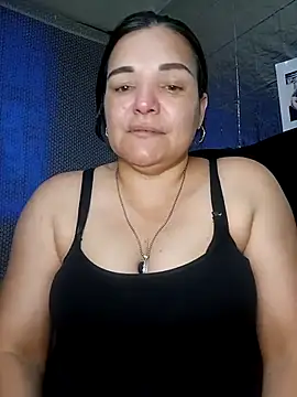 Chat XXX en directo de Zuleyka_69