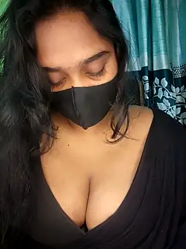 Aruna-1's Live XXX Chat