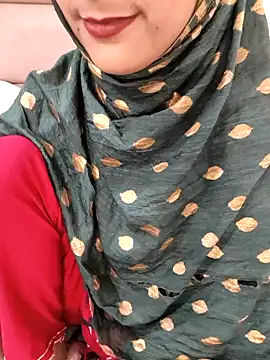 Indian-Aleena: απευθείας συνομιλία ΧΧΧ