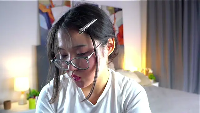 Živý XXX chat NelleMihalko