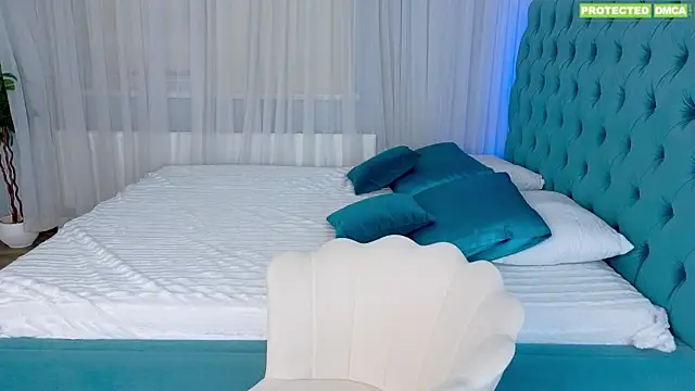 DarkAdelina webcam show