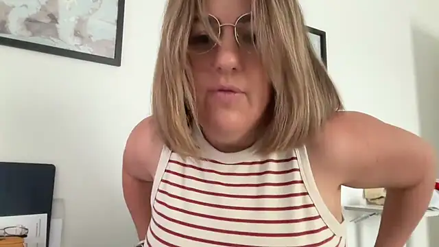 Chatroom XXX en direct de annabellewarick