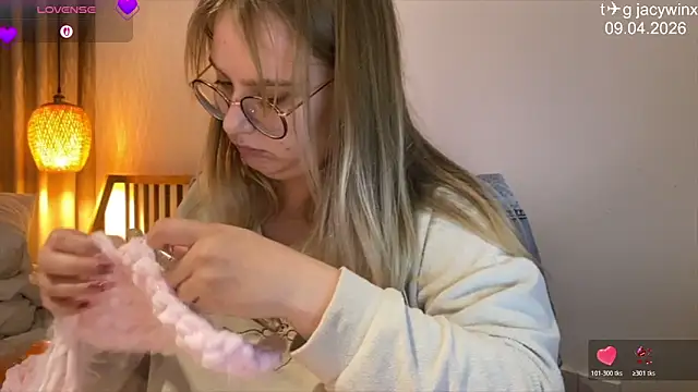 JacyWinslat Chat XXX in diretta