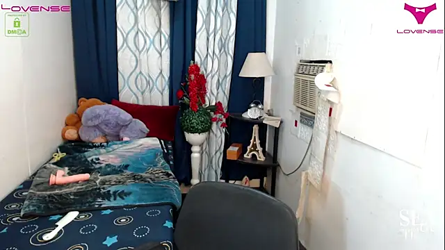 Fantacyloverr Pertunjukan Webcam