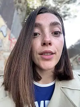 Pokazy przed kamerką – Your_Badass_