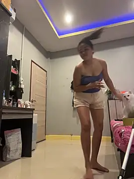 Bella_nasty69's Webcam Show