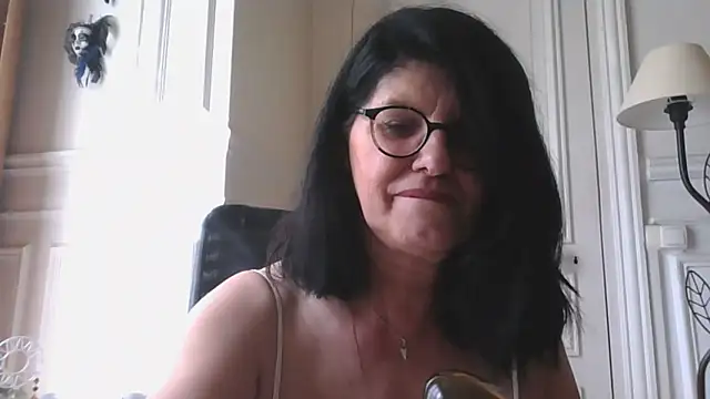 Онлайн чат XXX sarahspotlight