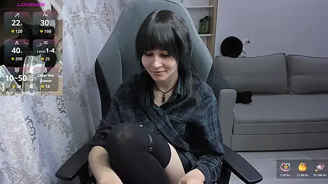 Онлайн чат XXX MistyDark