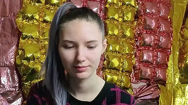 _kikiclark__: онлайн-секс-чат