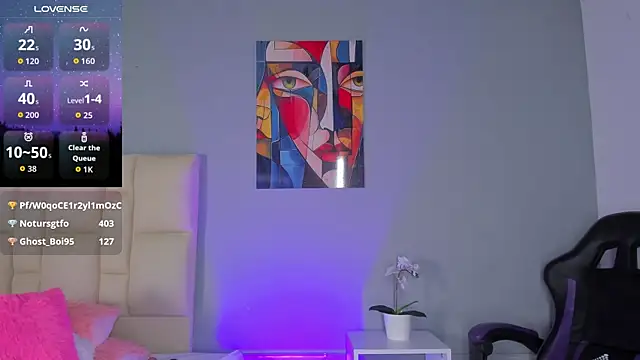 EmmaLawrence_ Adlı Modelin Canlı XXX Sohbeti