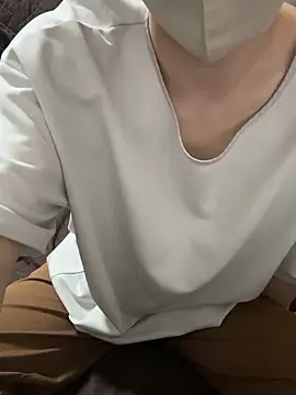 tubasa1216: διαδικτυακό σόου στην κάμερα