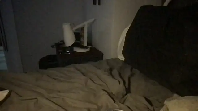 MrBombasticxxxn Webbikameraesitys