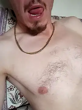 Paploesco026 Show in webcam