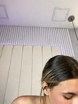 JuliaColemann – Naživo XXX chat