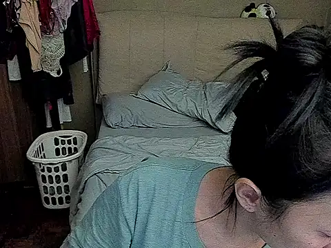 MissIxia Live XXX Chat