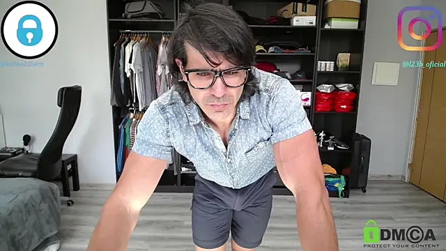 Show de latinoo23bom na webcam