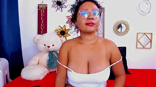 Chat XXX en directo de paolitakens