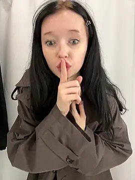 Chat XXX en directo de Flora_Ray