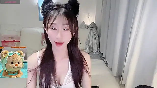 mistylana_'s Webcam Show