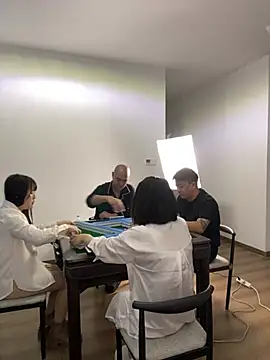 xiaoyi-10's Webcam Show