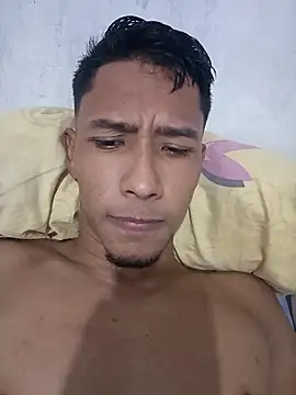 MILITAR_DOTADO Webcam Show