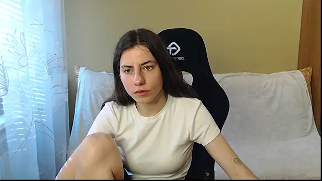 دردشة Effy__Stoner الجنسية المباشرة