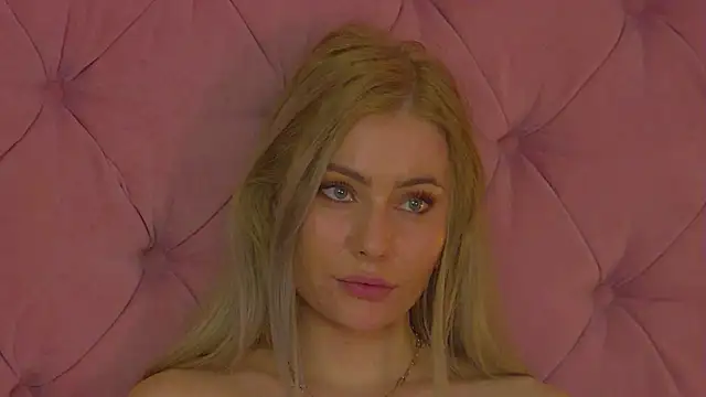 MisshaNightn Live XXX chat