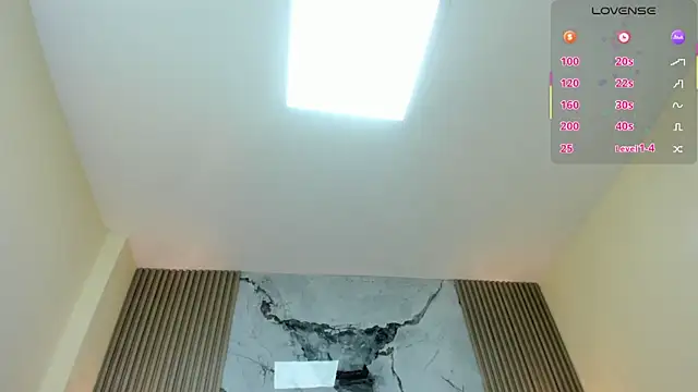 MAGIEVANS1 Adlı Modelin Canlı XXX Sohbeti