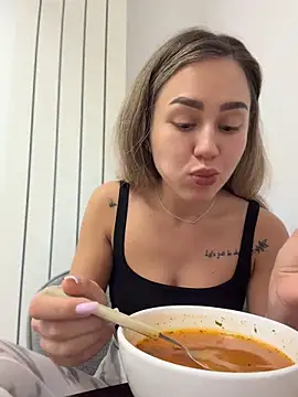 دردشة BarbieDoll13 الجنسية المباشرة