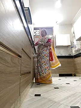 Hot-Sana2 Adlı Modelin Canlı XXX Sohbeti