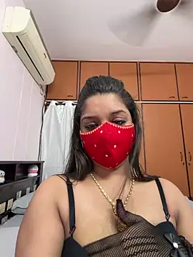 Sirishateluguammai Show in webcam