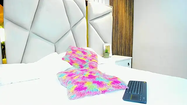 Show de rebeca_brown_ na webcam