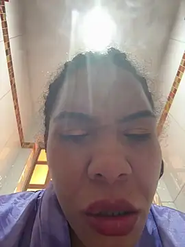 Chatroom XXX en direct de Hannagarces