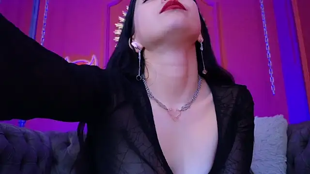 Julieta_Russell Obrolan Langsung XXX