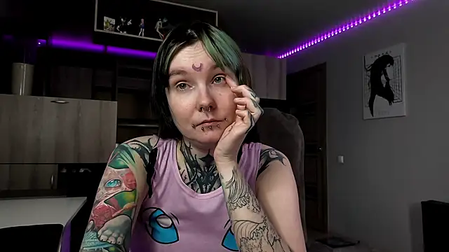 Chat +18 de HighelikeGirl ao vivo