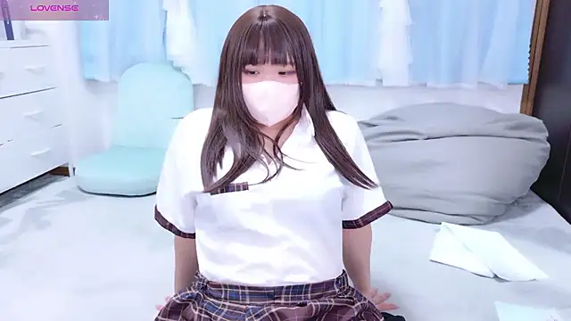 _mirai0917 Adlı Modelin Canlı XXX Sohbeti