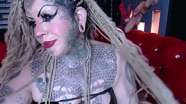 Venus_Rock Adlı Modelin Canlı XXX Sohbeti