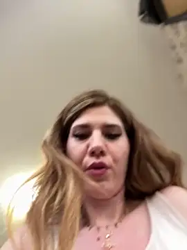 Chat XXX en directo de didihairypussy