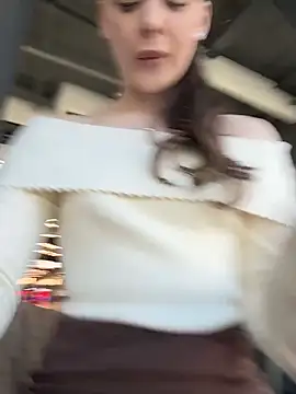 KristiRich: онлайн-секс-чат