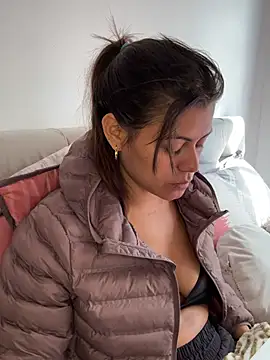 RachelWeisz_: απευθείας συνομιλία ΧΧΧ