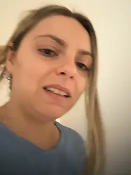 diavola_bionda Chat XXX in diretta