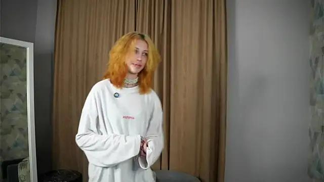 YasminePico Adlı Modelin Canlı XXX Sohbeti