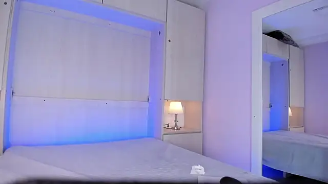 TessaLowe's Live XXX Chat