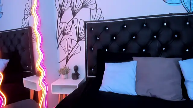 Sweet_Ariadna_ live XXX chat