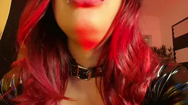 EvaaFoxxy1 – Live XXX-chat