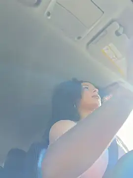 Pokazy przed kamerką – FerrariFrench