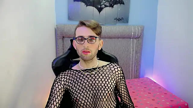 Dani_high élő XXX-chatje