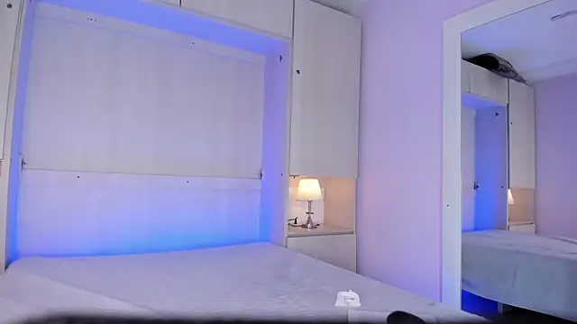 Živý XXX chat TessaLowe