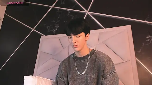 XXX chat uživo modela AerumChae