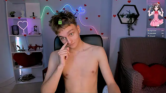 Show modela john_lik na web-kameri